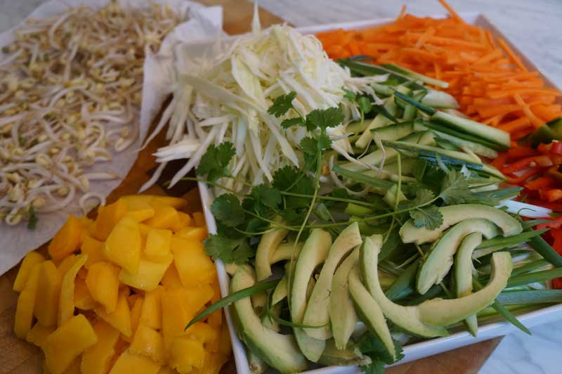 Asiatisk lax med grönsakswok